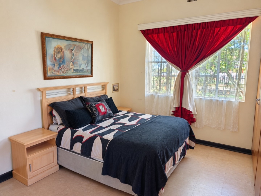3 Bedroom Property for Sale in Lime Acres Northern Cape